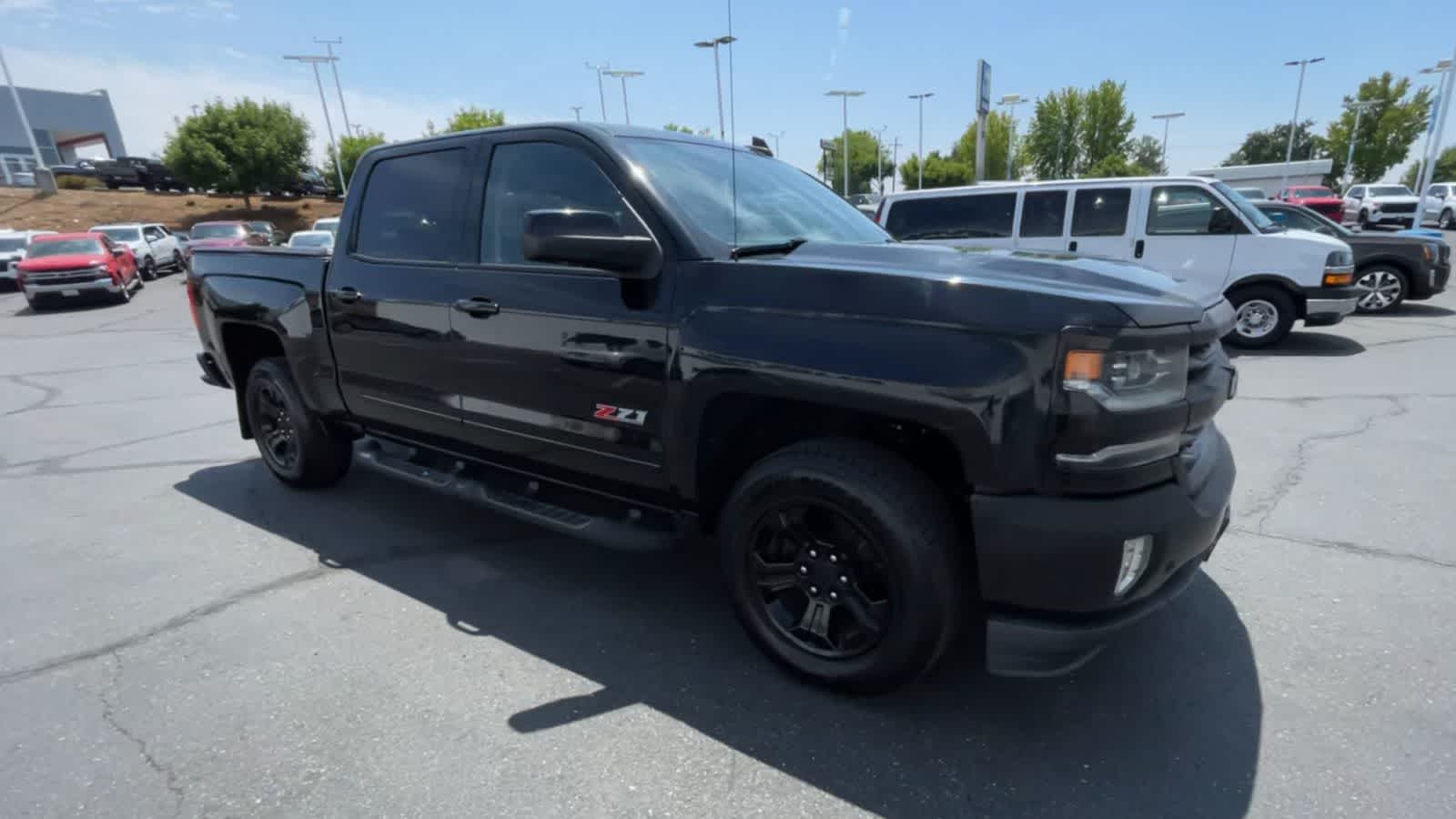 2018 Chevrolet Silverado 1500 LTZ 4WD Crew Cab 143.5 2