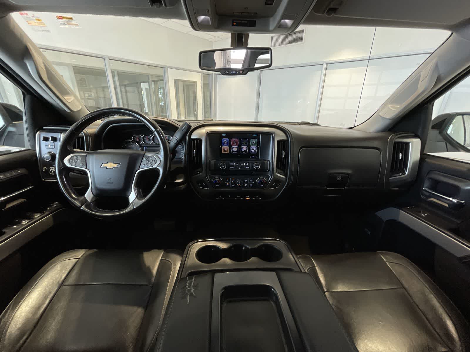 2018 Chevrolet Silverado 1500 LTZ 4WD Crew Cab 143.5 19