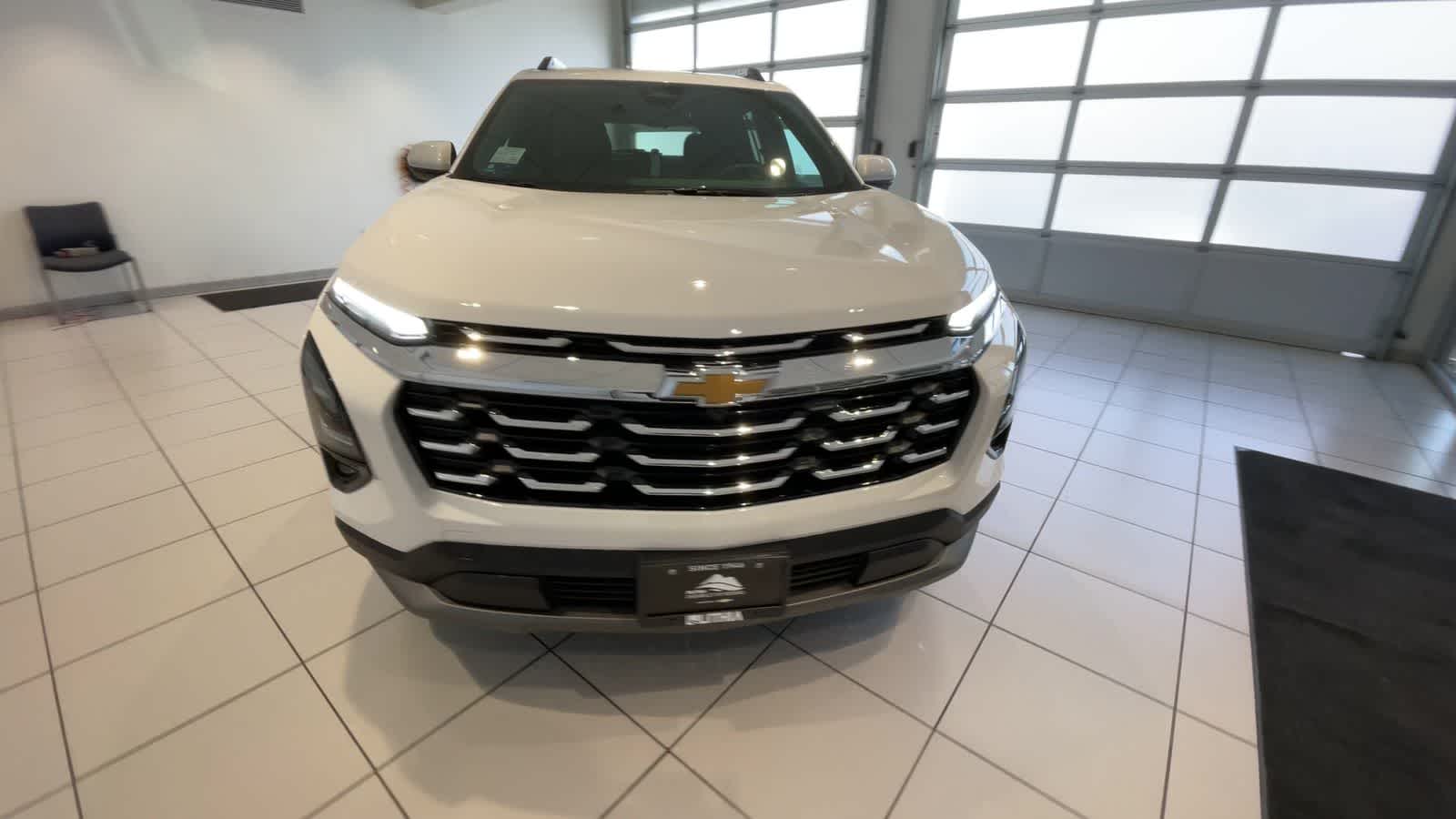 2025 Chevrolet Equinox AWD LT 3