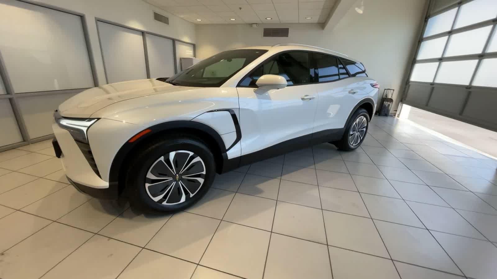 2024 Chevrolet Blazer EV eAWD LT 4