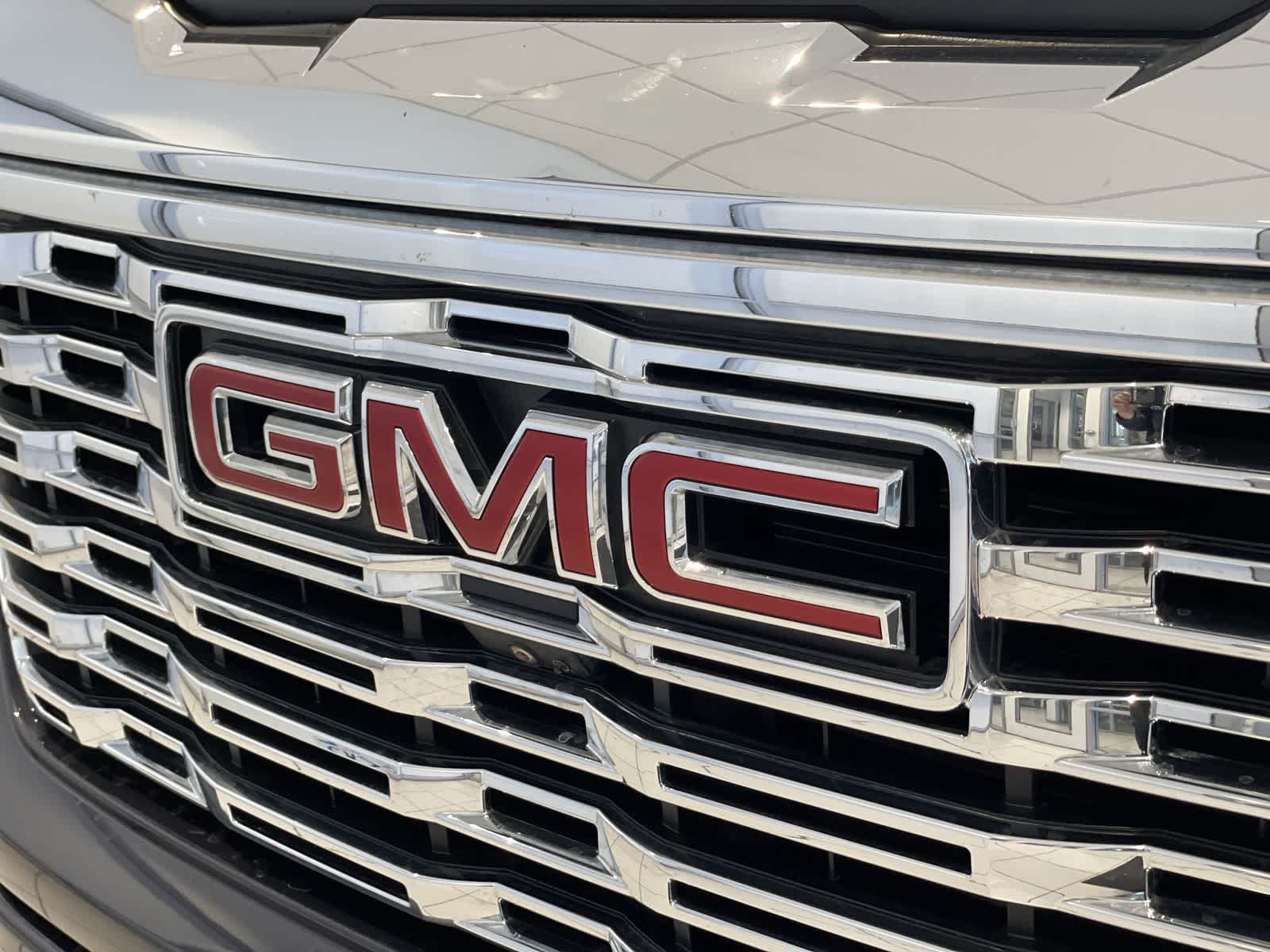 2022 GMC Sierra 1500 Denali 4WD Crew Cab 157 32