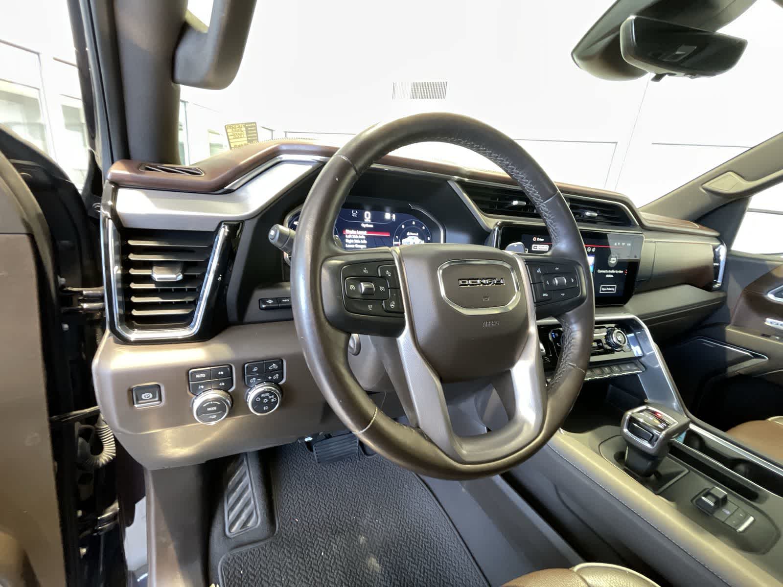 2022 GMC Sierra 1500 Denali 4WD Crew Cab 157 10