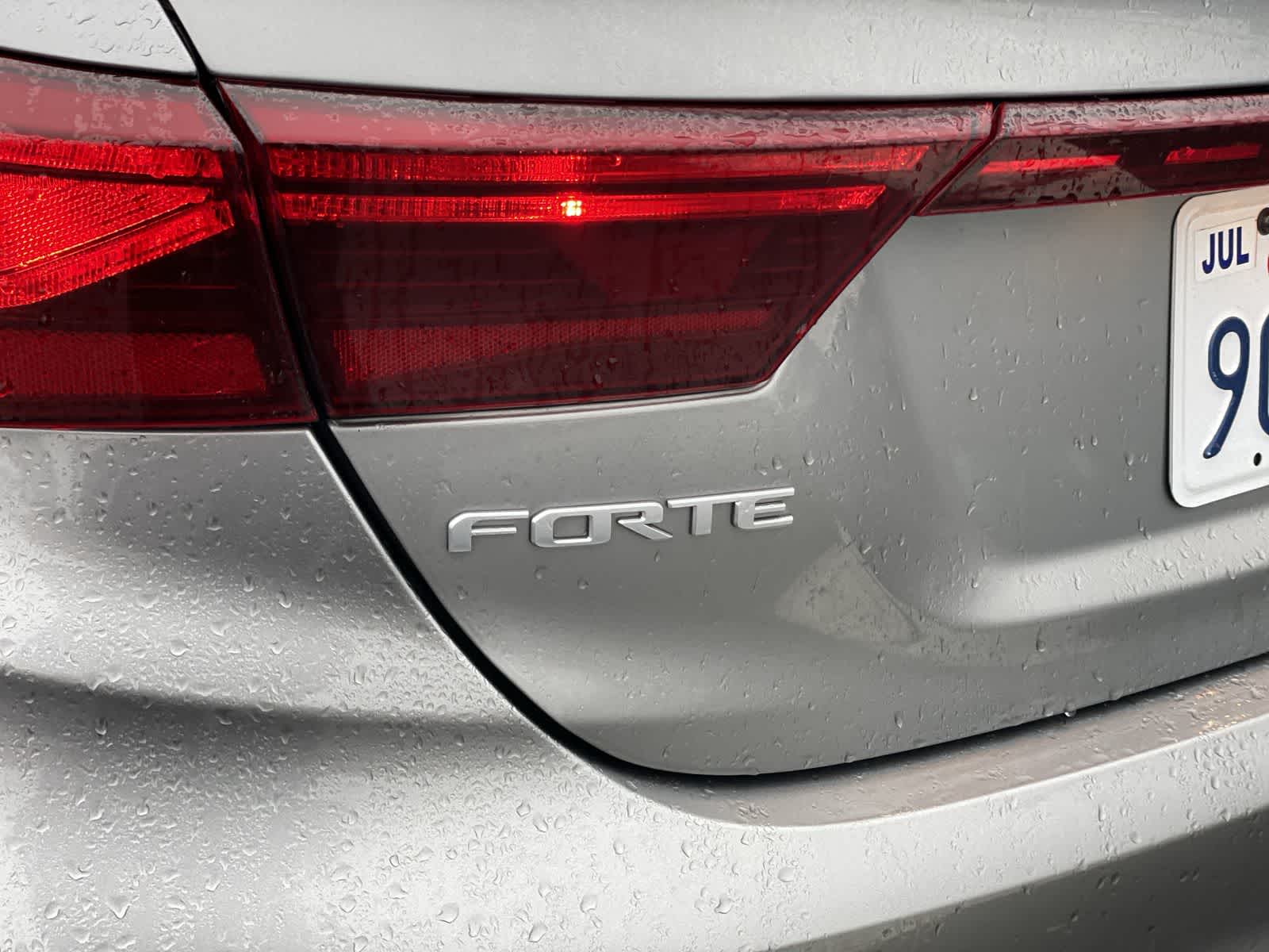 2022 Kia Forte LXS 34