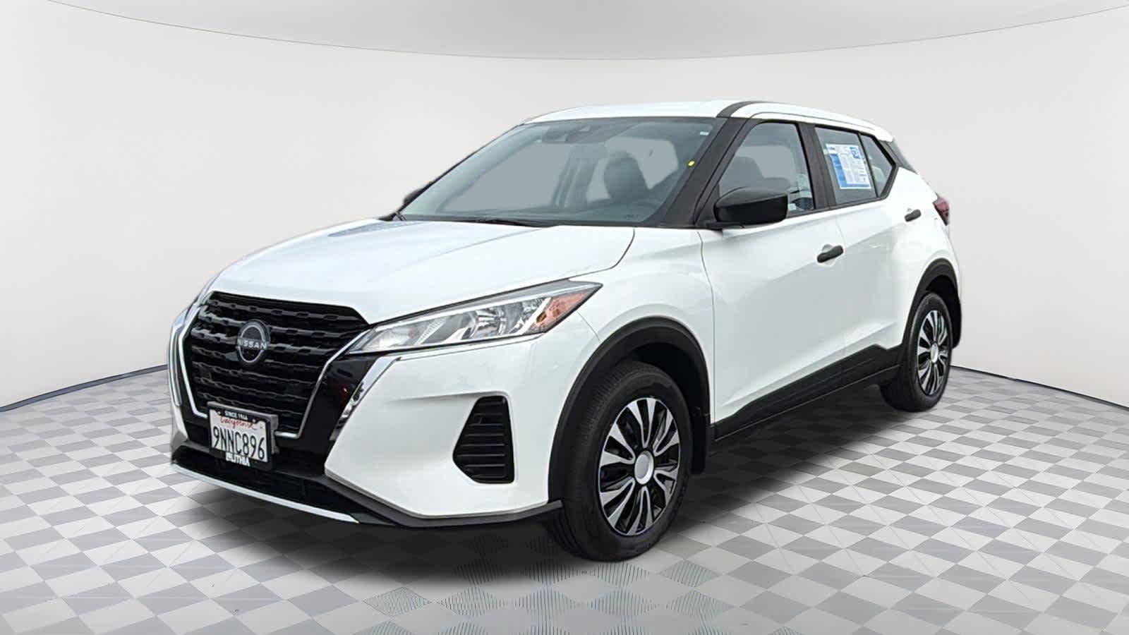 2024 Nissan Kicks S FWD