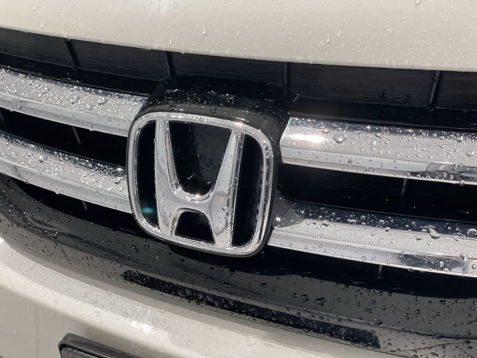 2016 Honda Odyssey EX-L 36