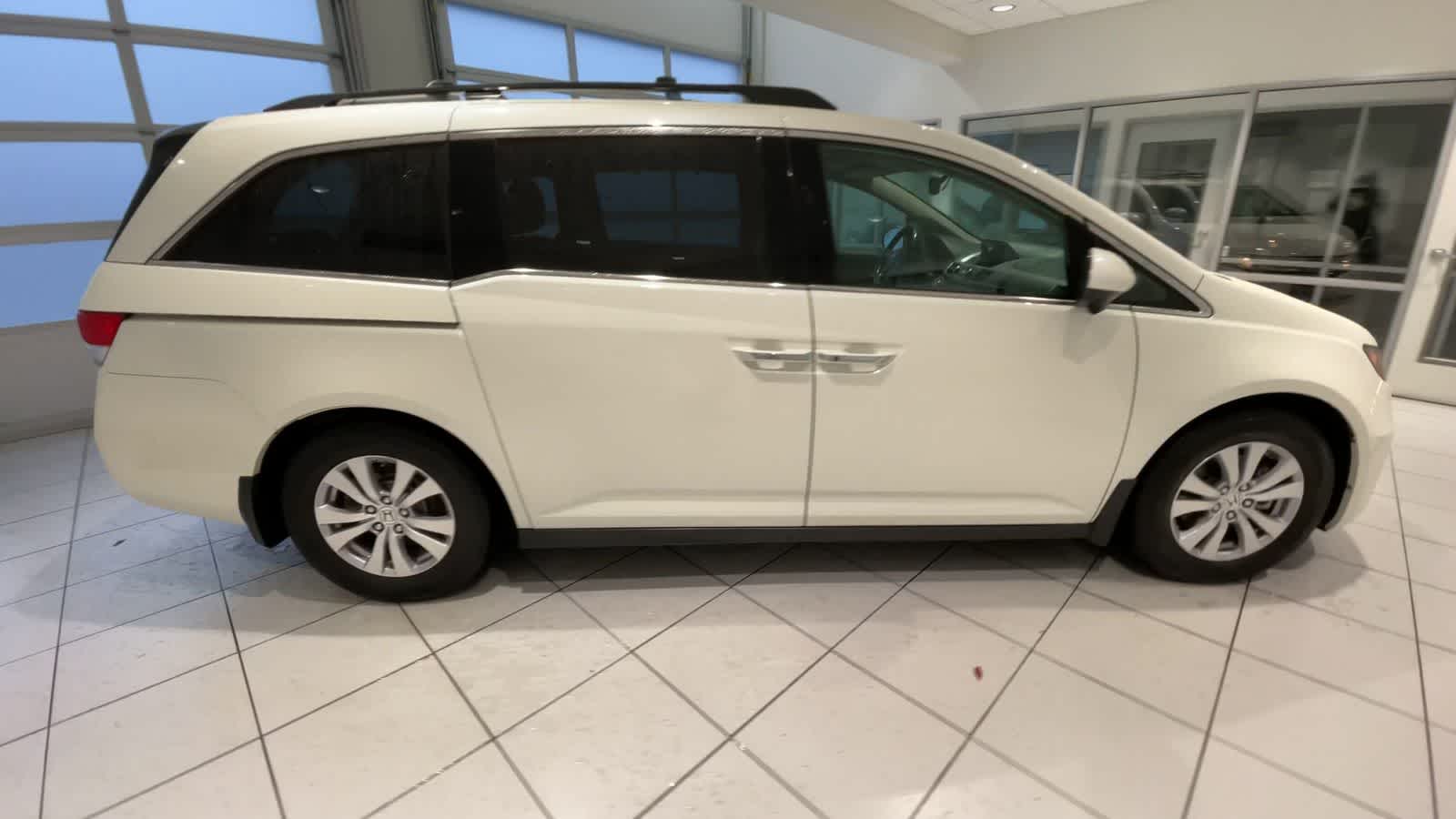 2016 Honda Odyssey EX-L 9