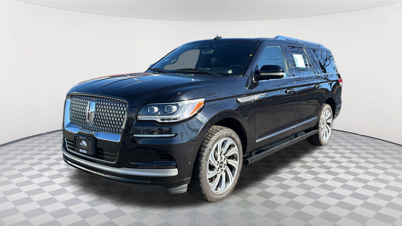 2022 Lincoln Navigator L Reserve 4WD