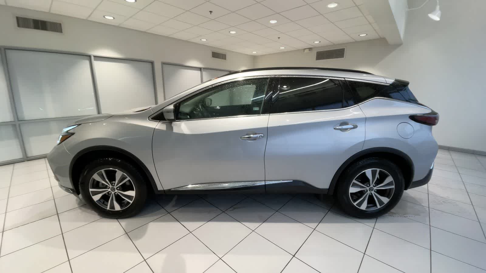 2023 Nissan Murano SV 5