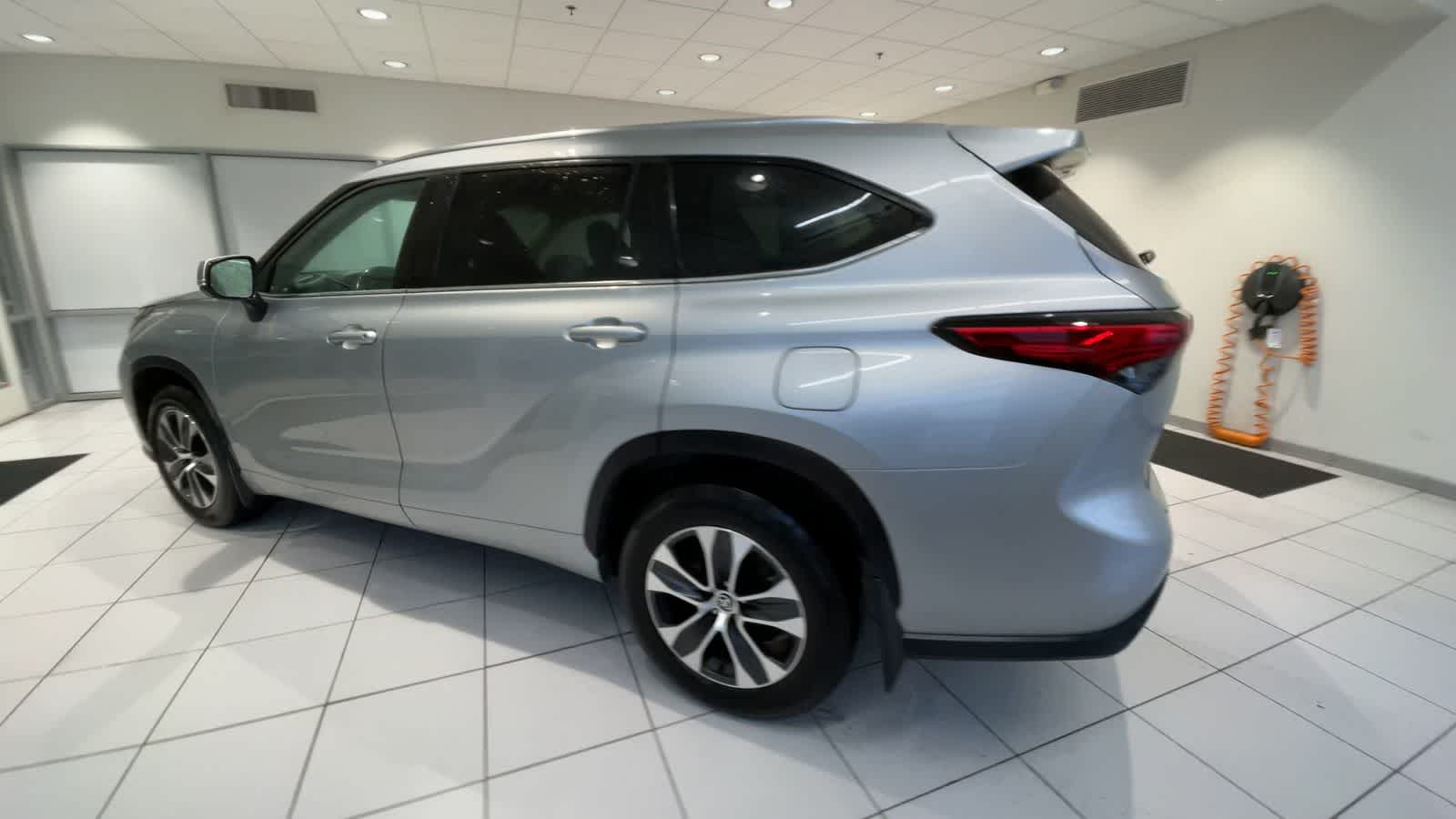 2021 Toyota Highlander XLE 6