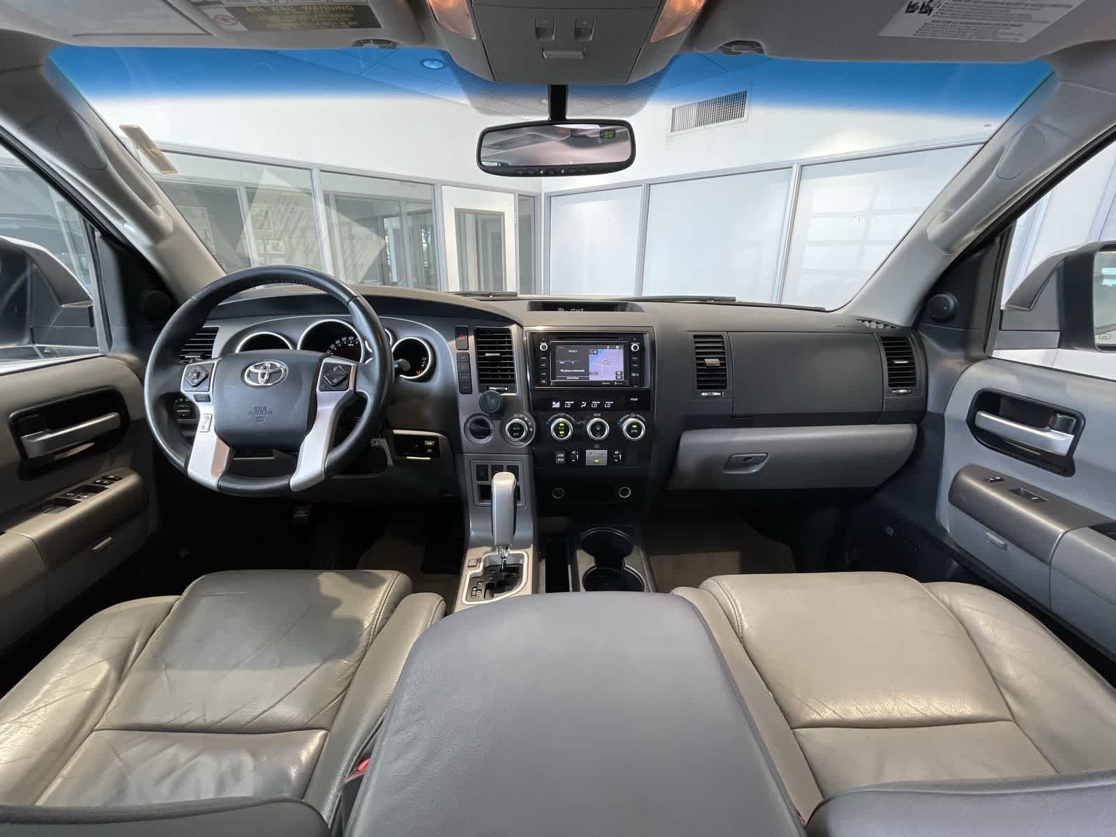 2015 Toyota Sequoia Limited 20