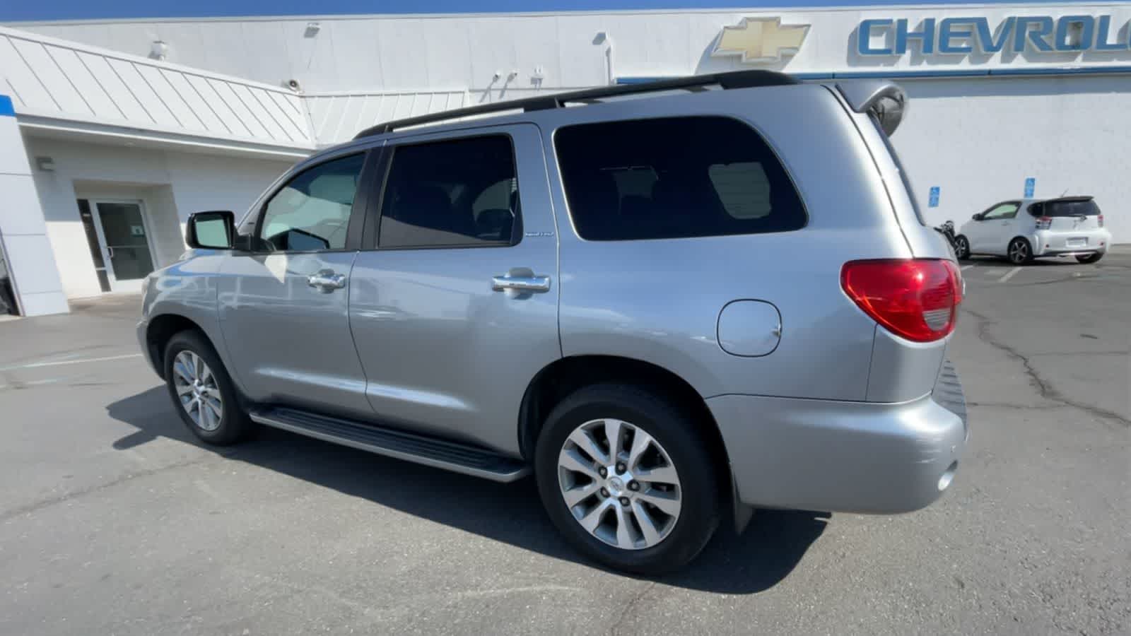 2015 Toyota Sequoia Limited 6