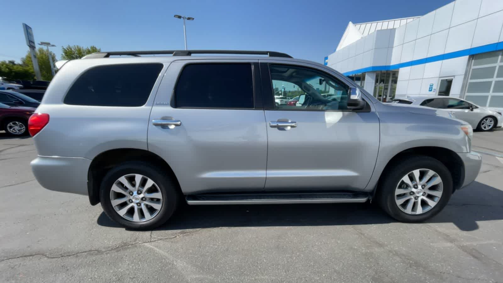 2015 Toyota Sequoia Limited 9