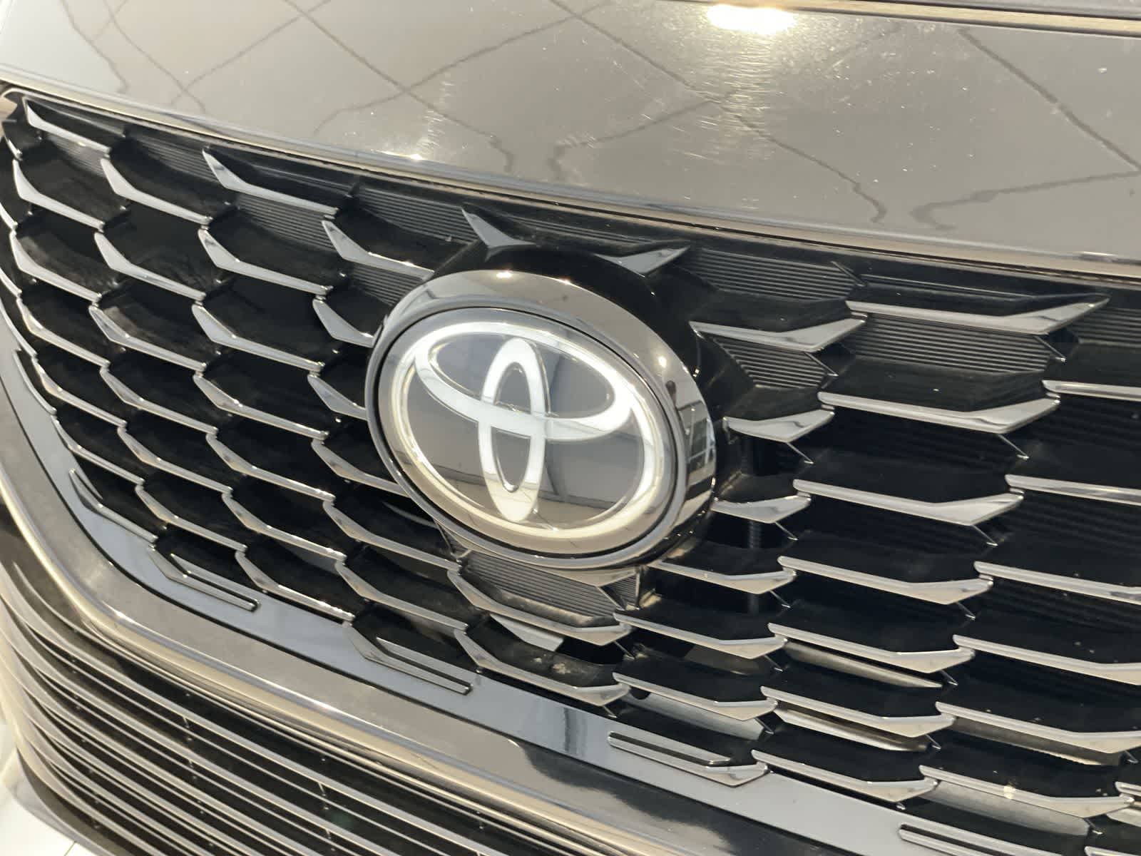 2021 Toyota Highlander XSE 31