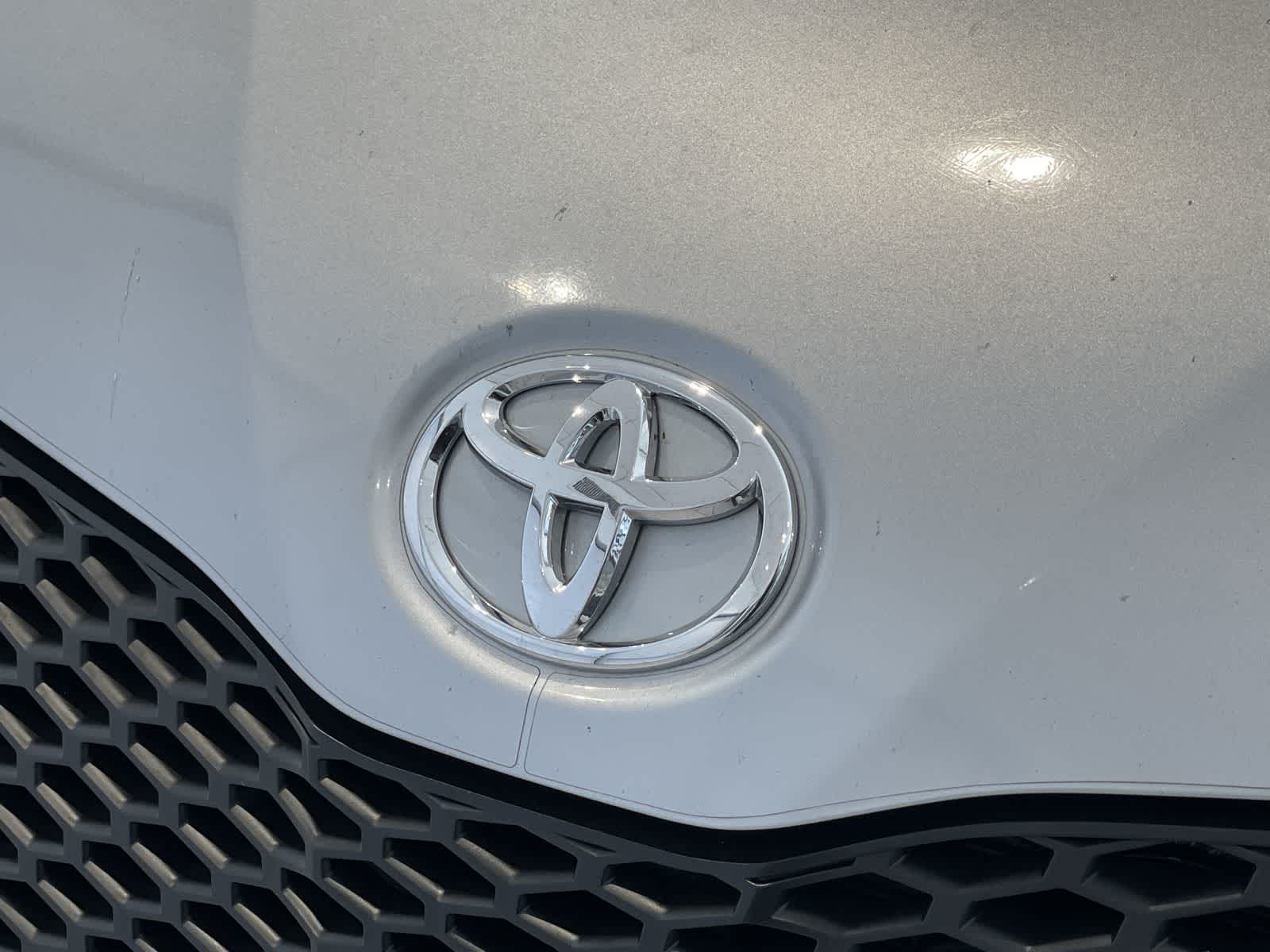 2015 Toyota Sienna SE Premium 31