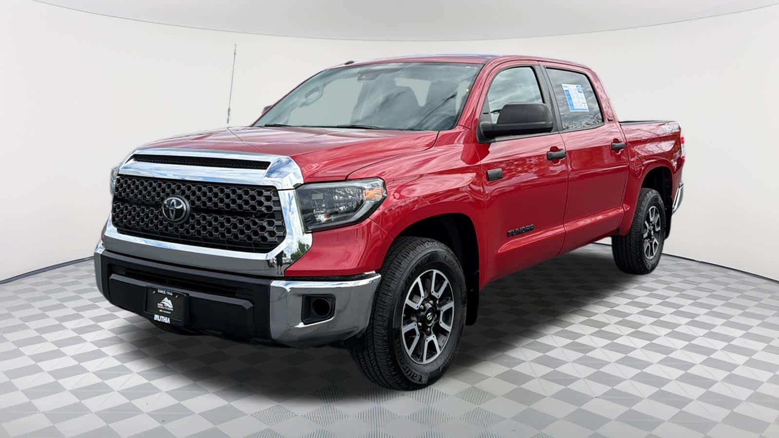 Barcelona Red Metallic 2019 Toyota Tundra SR5 CrewMax 5.7L 4WD Pickup Truck Four-Wheel Drive 6-Speed Automatic