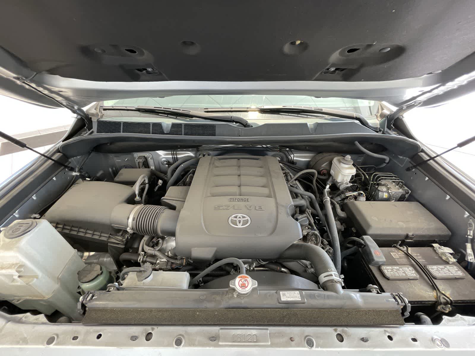 2021 Toyota Tundra SR5 CrewMax 5.5 Bed 5.7L 29