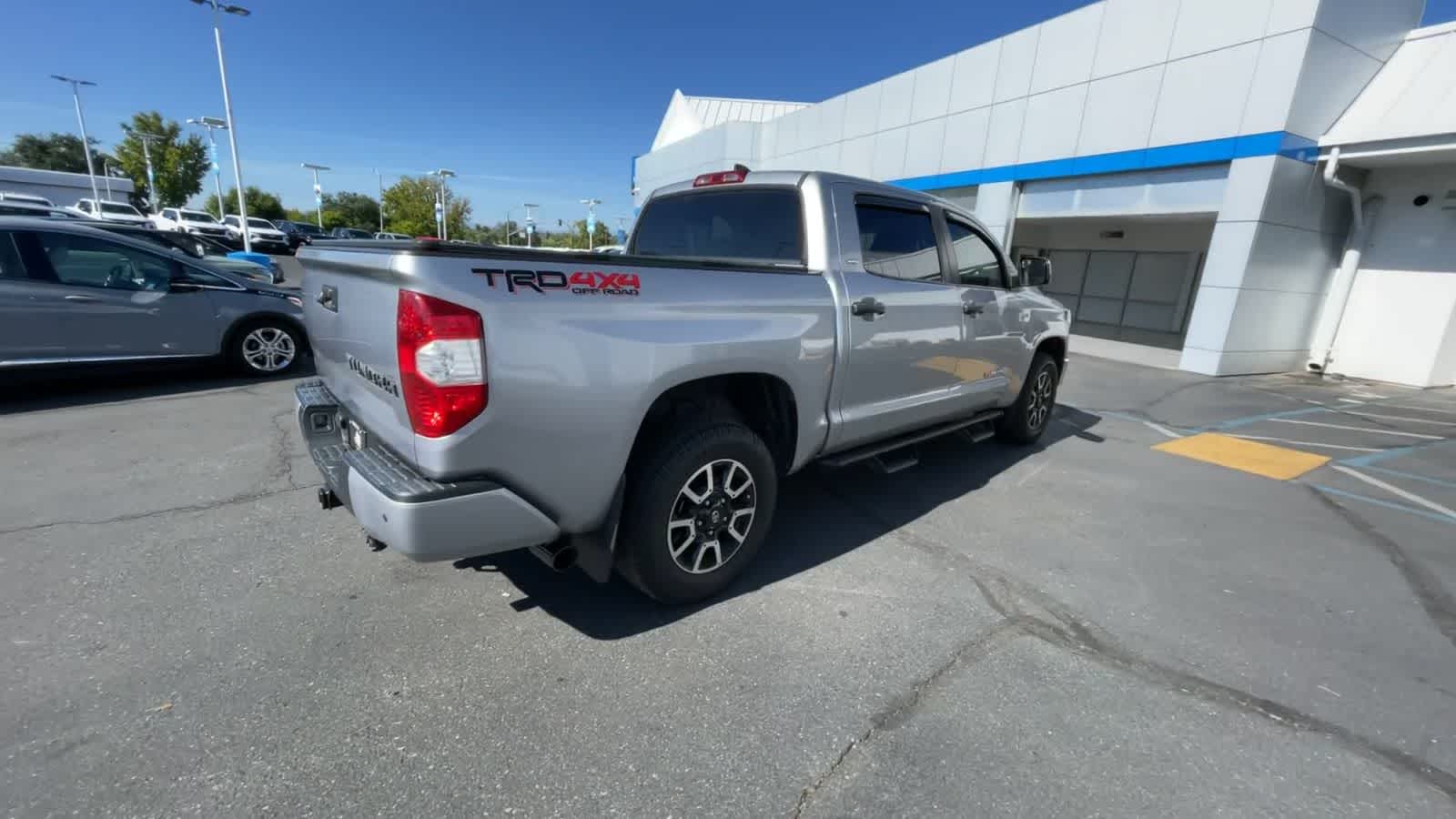 2021 Toyota Tundra SR5 CrewMax 5.5 Bed 5.7L 8