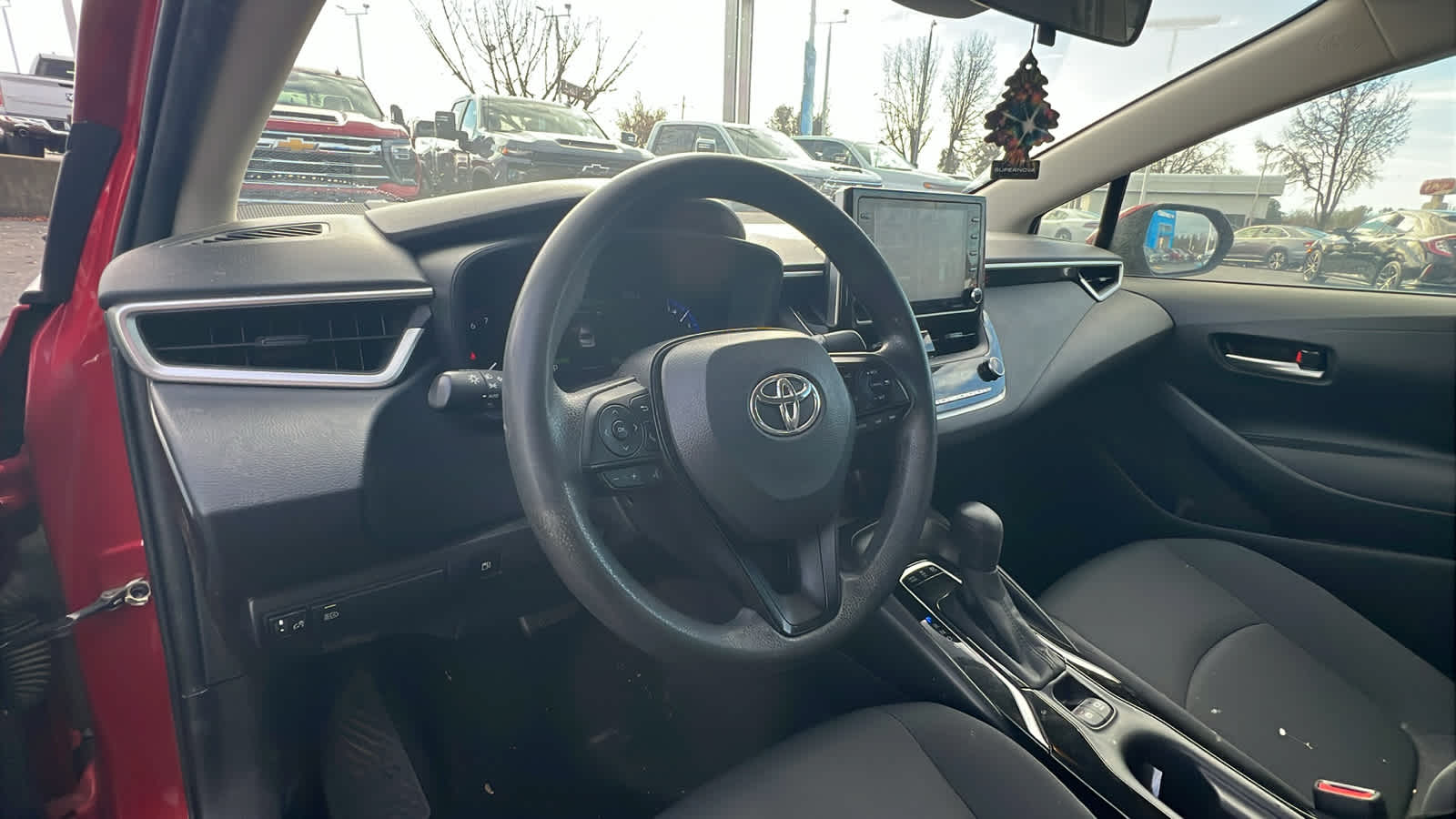 2021 Toyota Corolla Hybrid LE 2