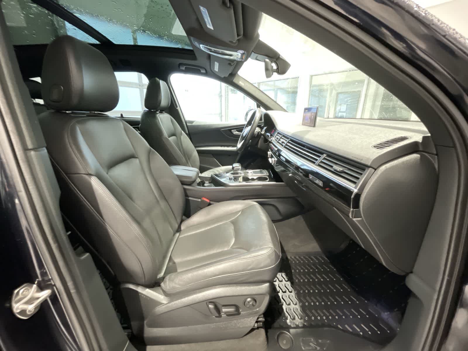 2017 Audi Q7 Premium Plus 34