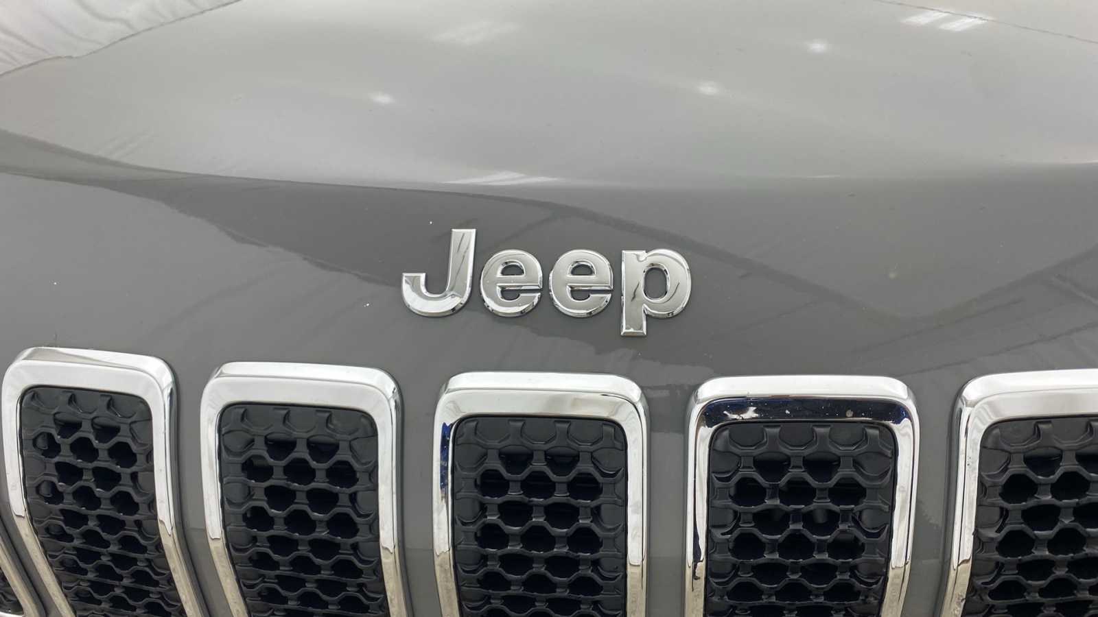 2020 Jeep Cherokee Latitude Plus 38