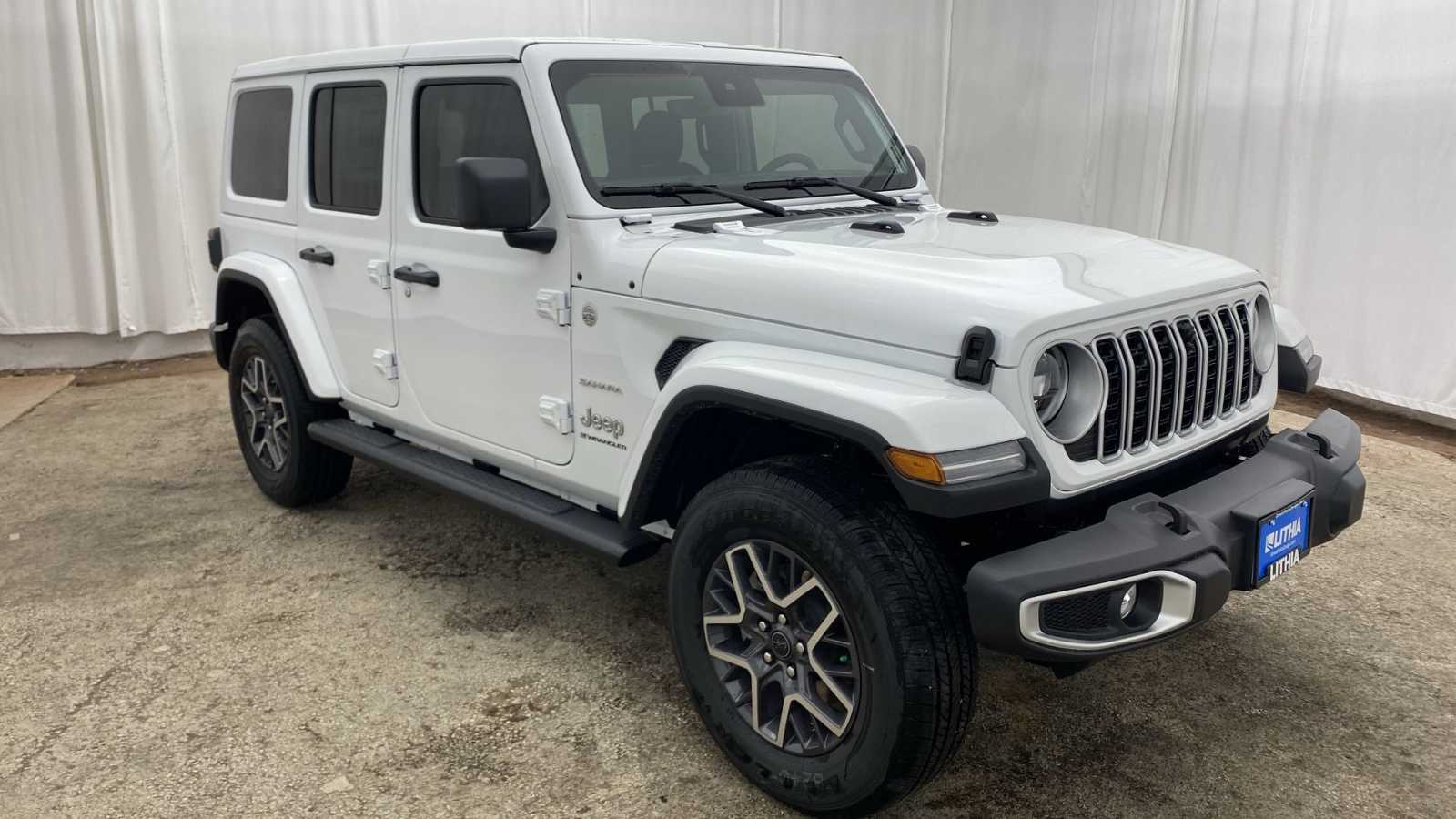 2024 Jeep Wrangler Sahara 38