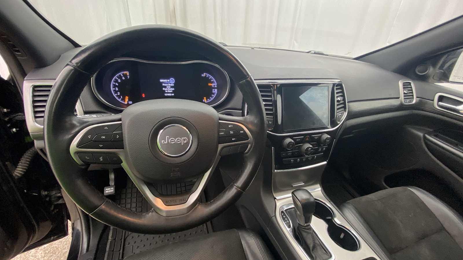 2019 Jeep Grand Cherokee Altitude 3