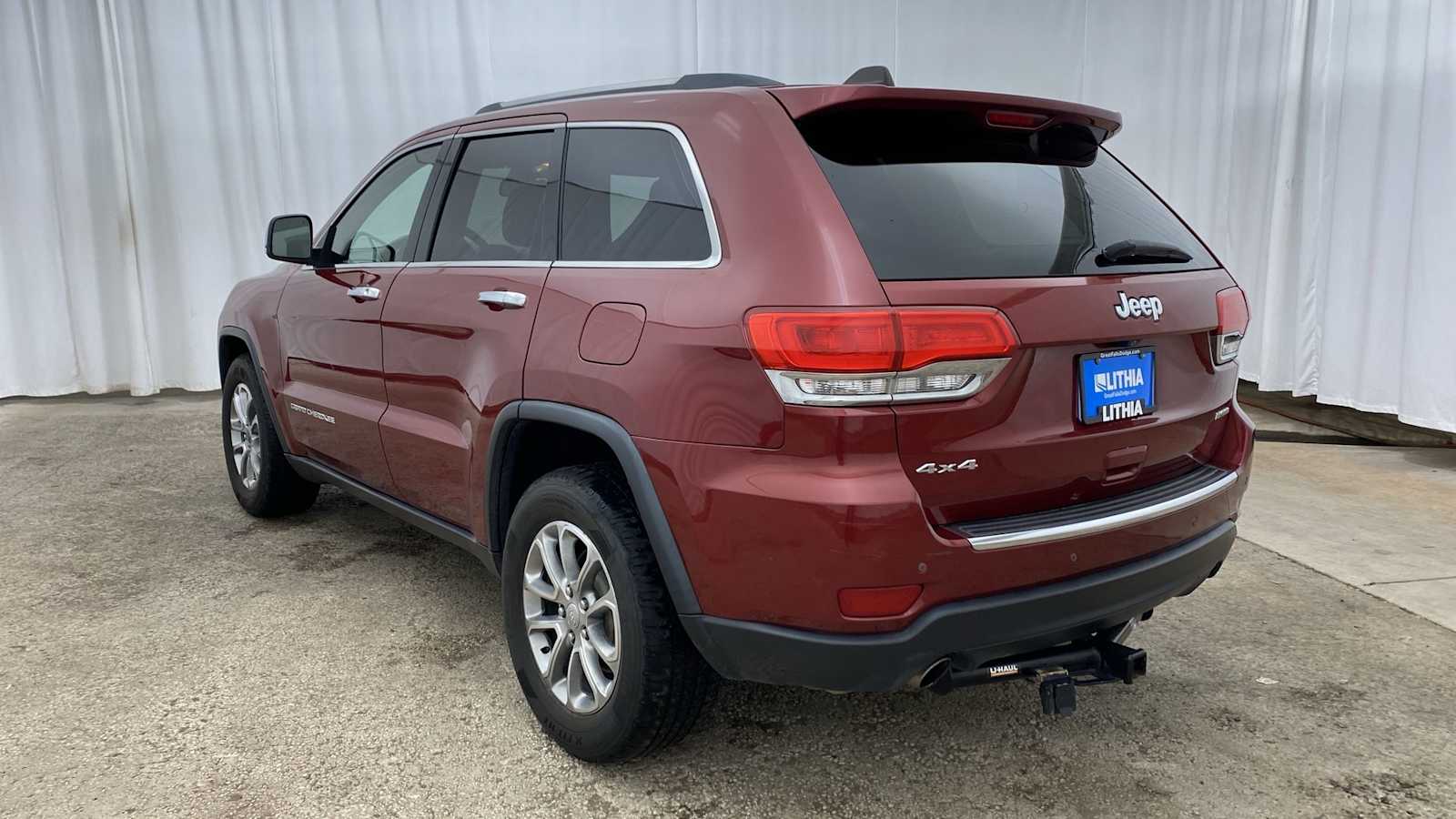 2014 Jeep Grand Cherokee Limited 33