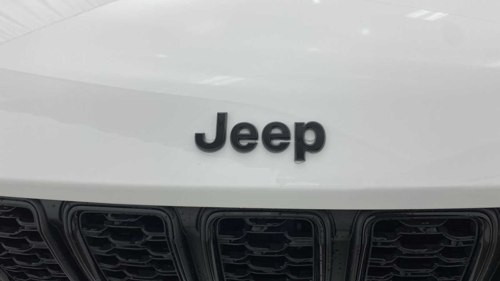 2024 Jeep Grand Cherokee Altitude X 18