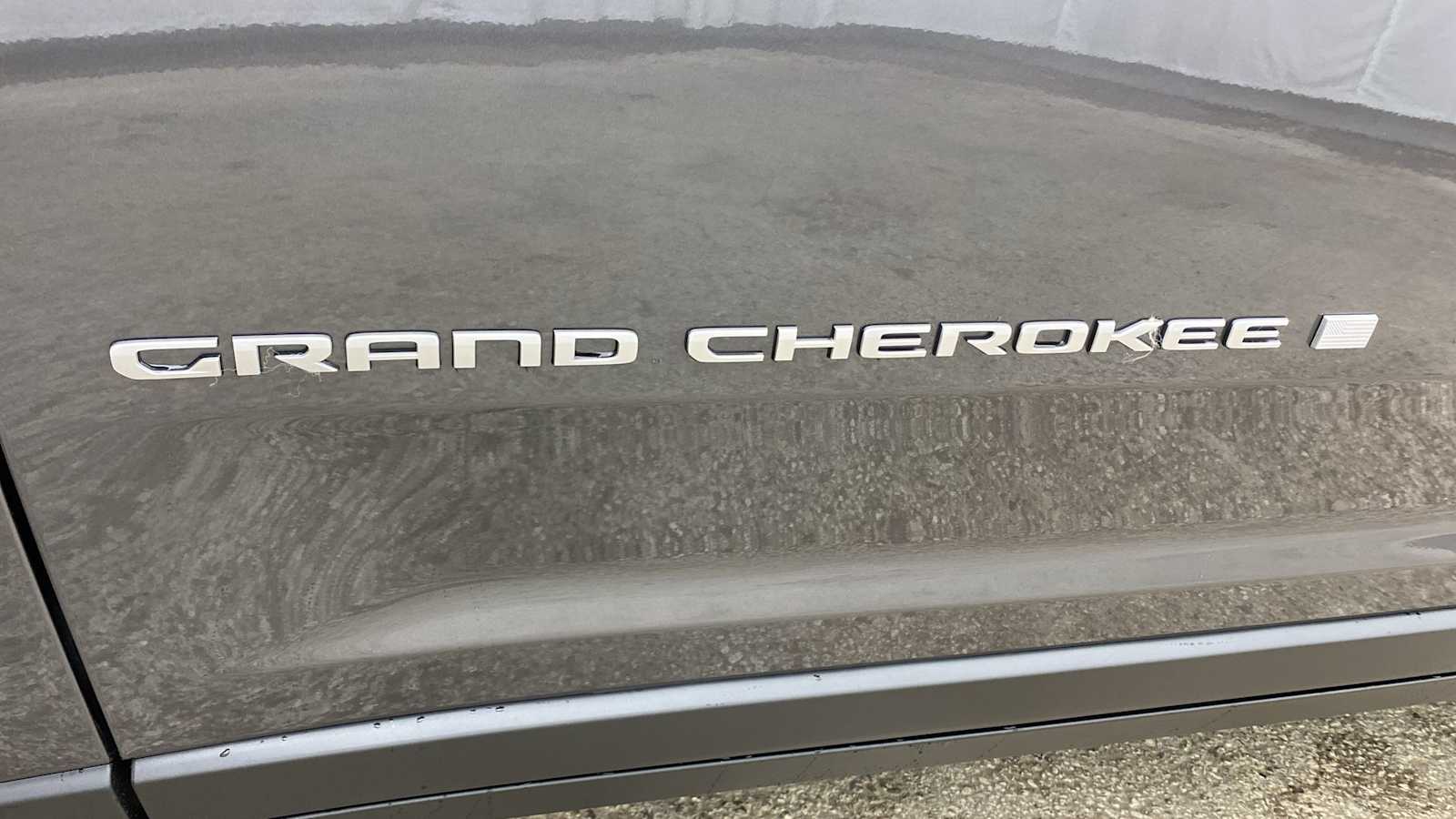 2024 Jeep Grand Cherokee L Laredo X 41