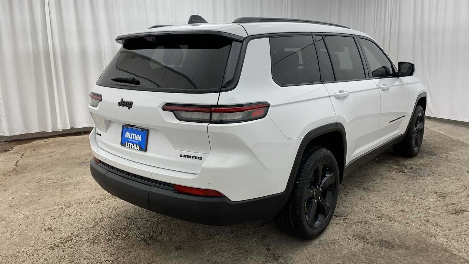 2024 Jeep Grand Cherokee L Limited 39