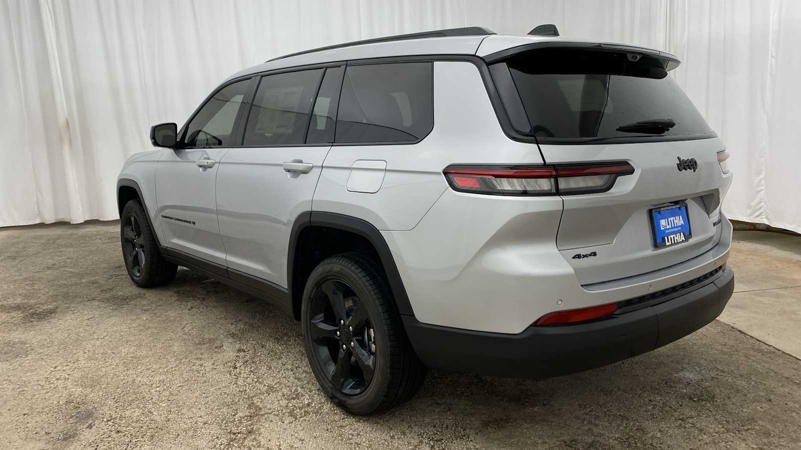 2024 Jeep Grand Cherokee L Limited 37