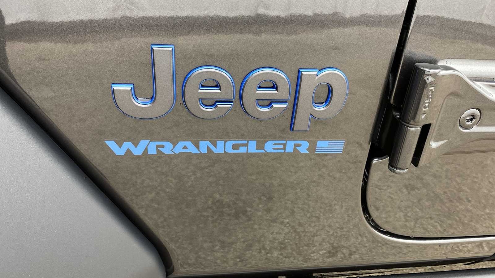 2024 Jeep Wrangler 4xe Rubicon 41