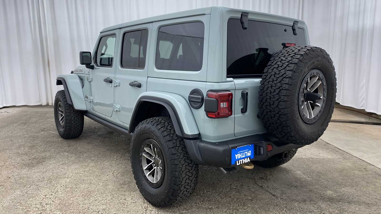 2024 Jeep Wrangler Rubicon 392 35