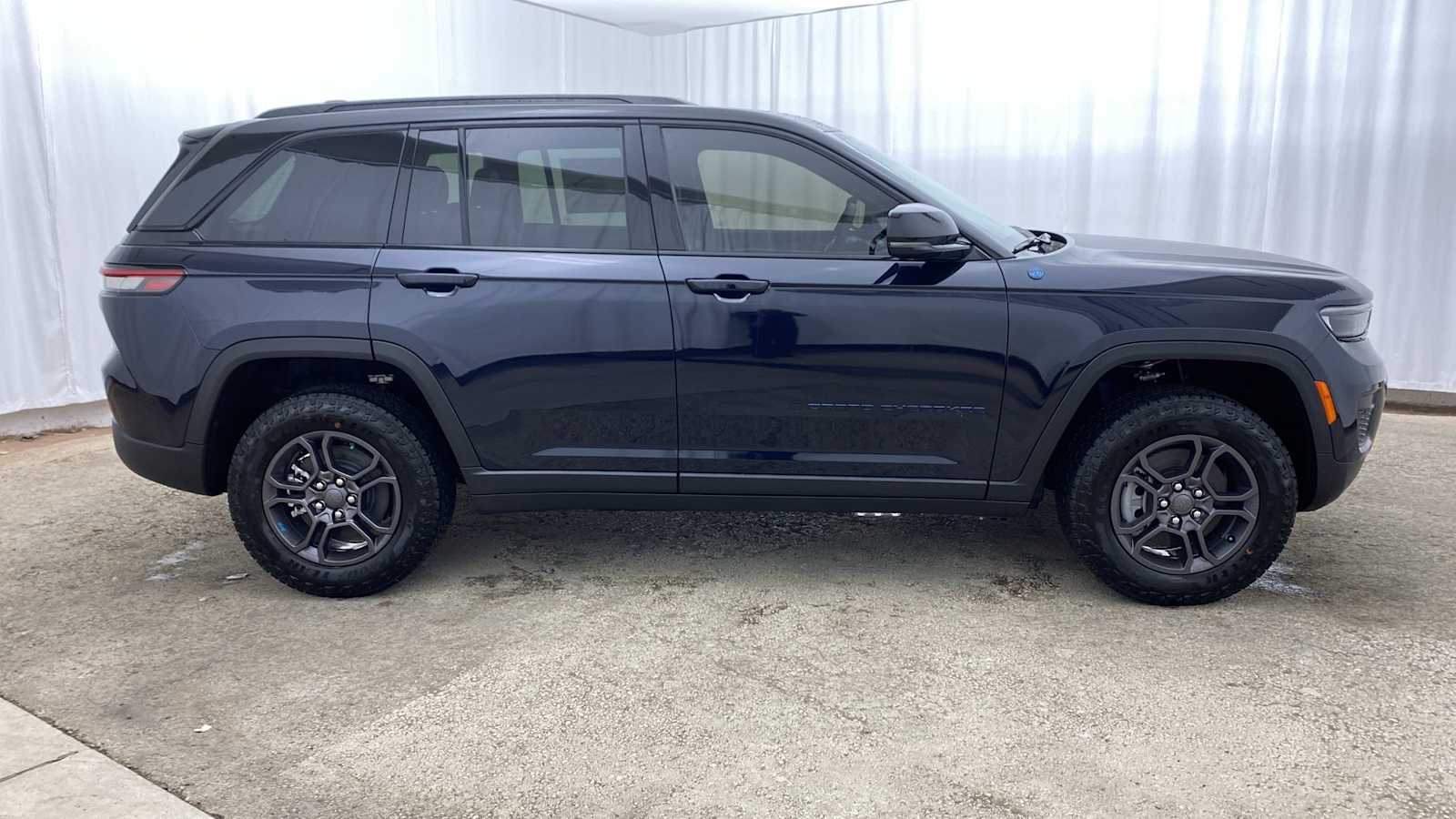 2024 Jeep Grand Cherokee 4xe Trailhawk 39