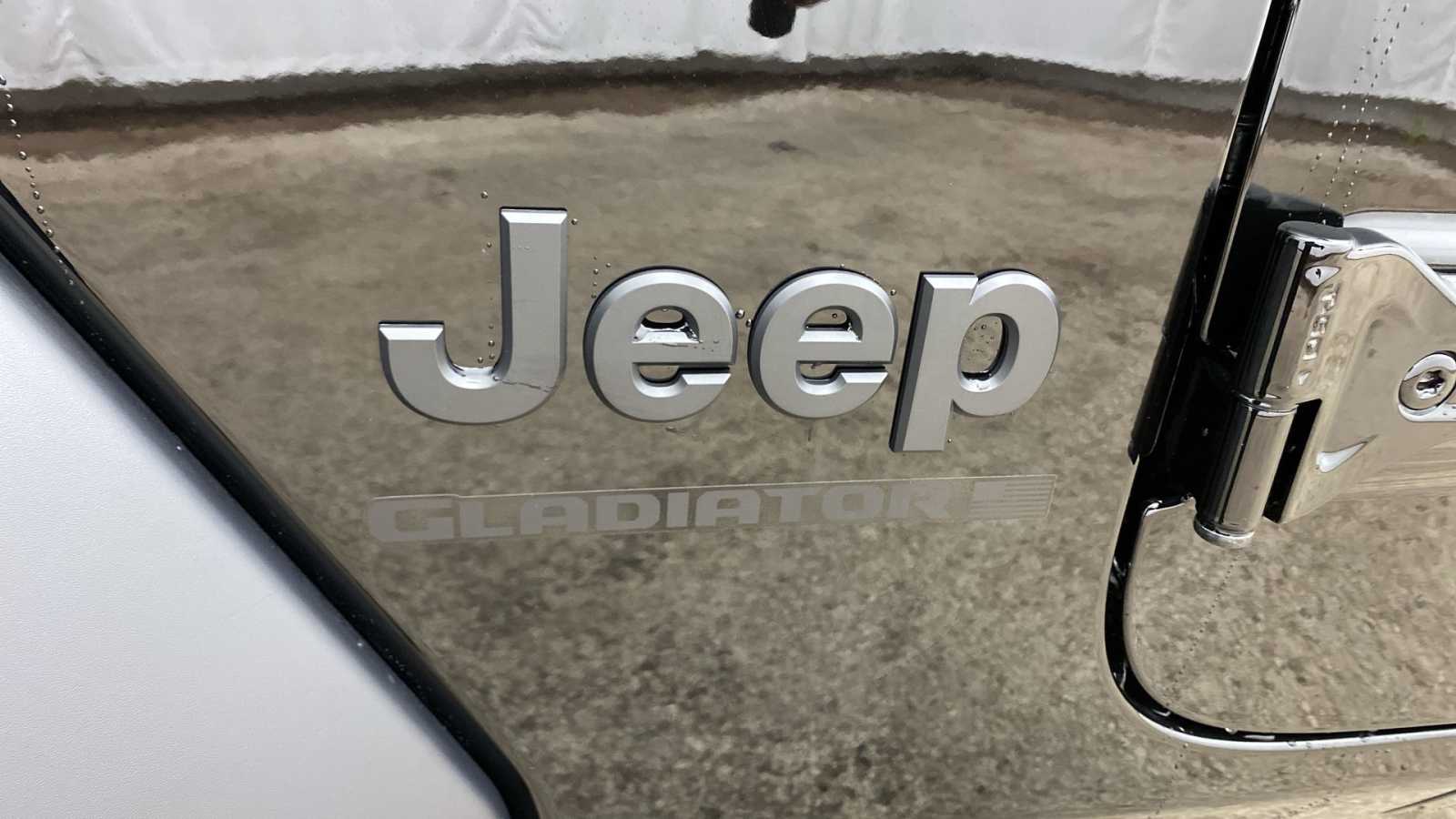 2024 Jeep Gladiator Sport 4x4 11