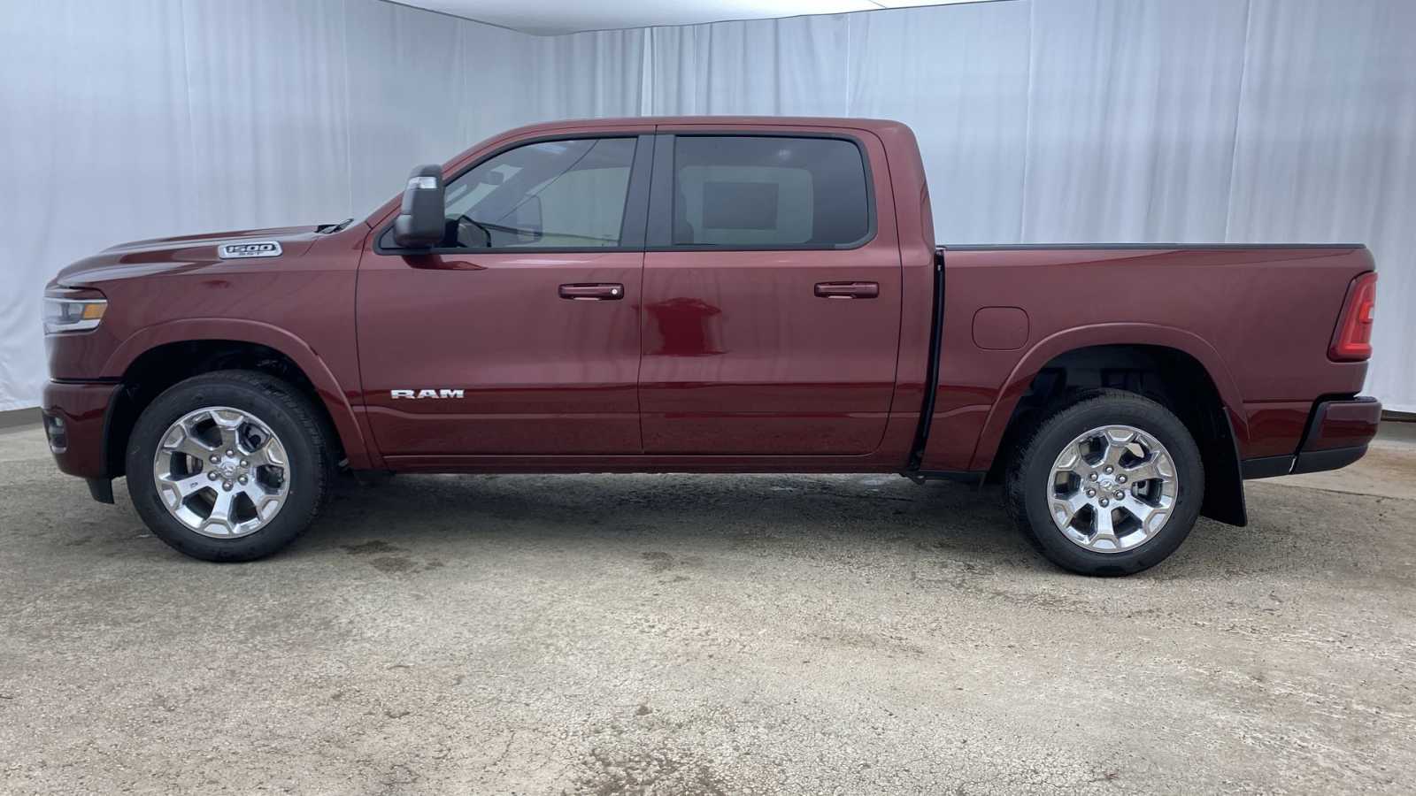 2025 Ram 1500 Big Horn 4x4 Crew Cab 57 Box 29