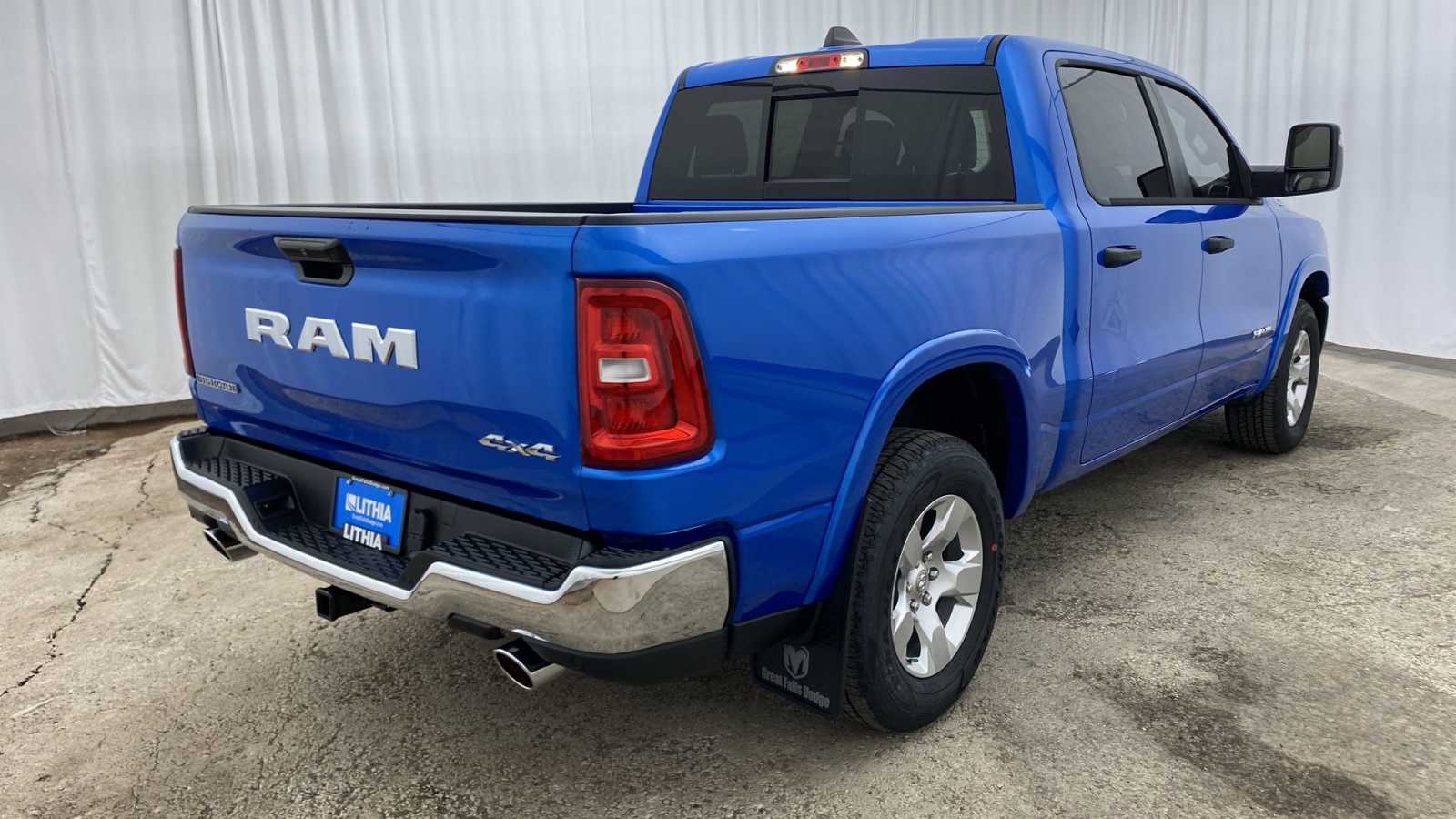 2025 Ram 1500 Big Horn 4x4 Crew Cab 57 Box 32