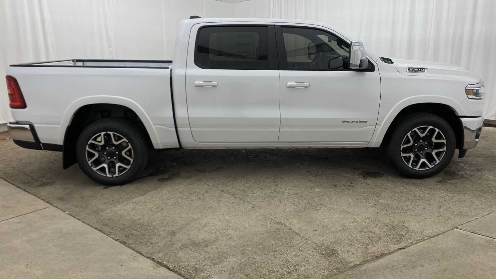 2025 Ram 1500 Laramie 4x4 Crew Cab 57 Box 35