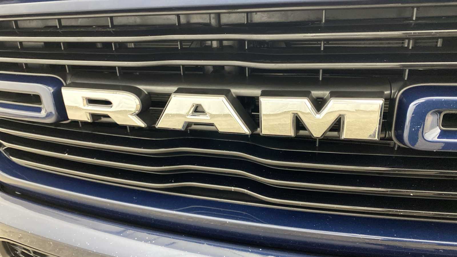 2019 Ram 1500 Laramie 4x4 Crew Cab 57 Box 39