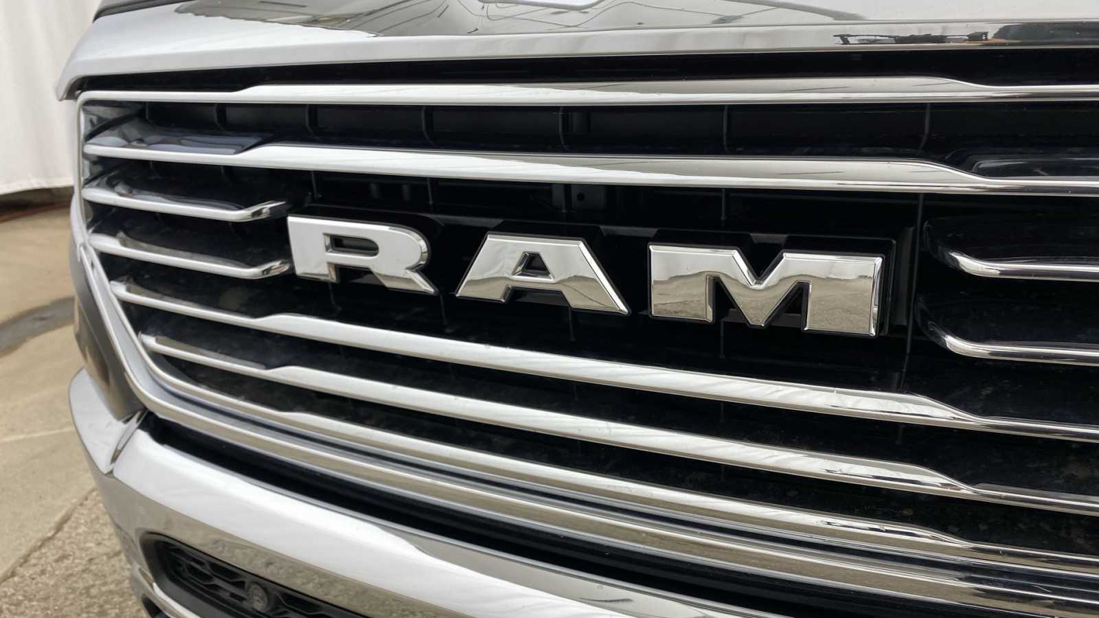 2019 Ram 1500 Laramie Longhorn 4x4 Crew Cab 57 Box 11