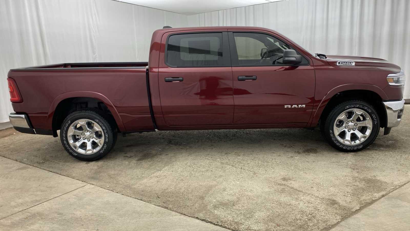 2025 Ram 1500 Big Horn 4x4 Crew Cab 64 Box 33