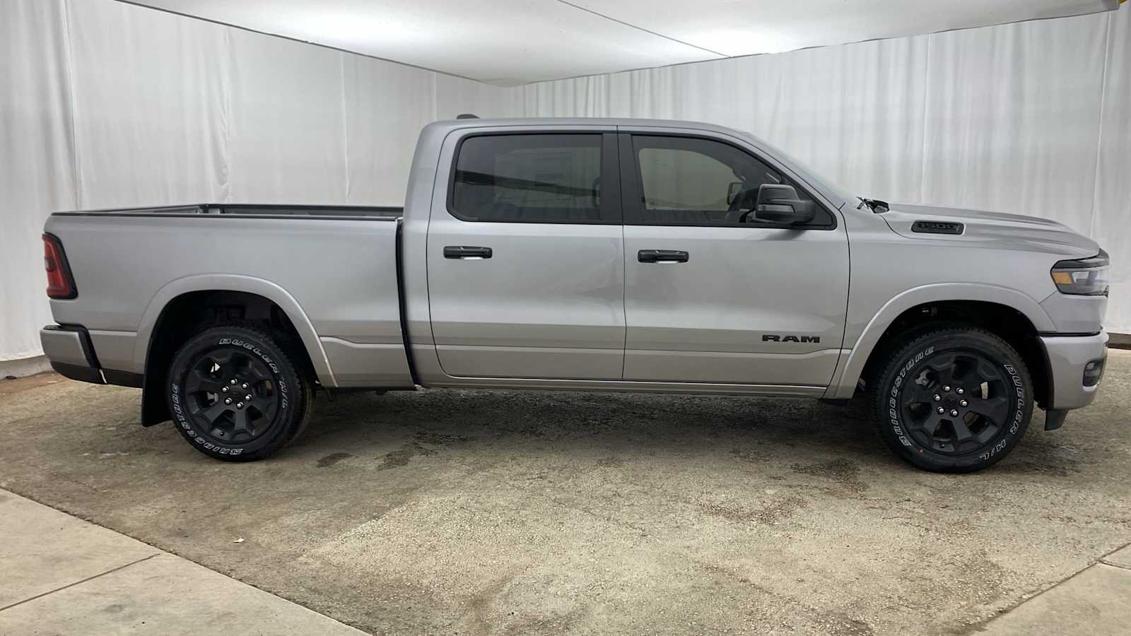 2025 Ram 1500 Big Horn 4x4 Crew Cab 64 Box 34