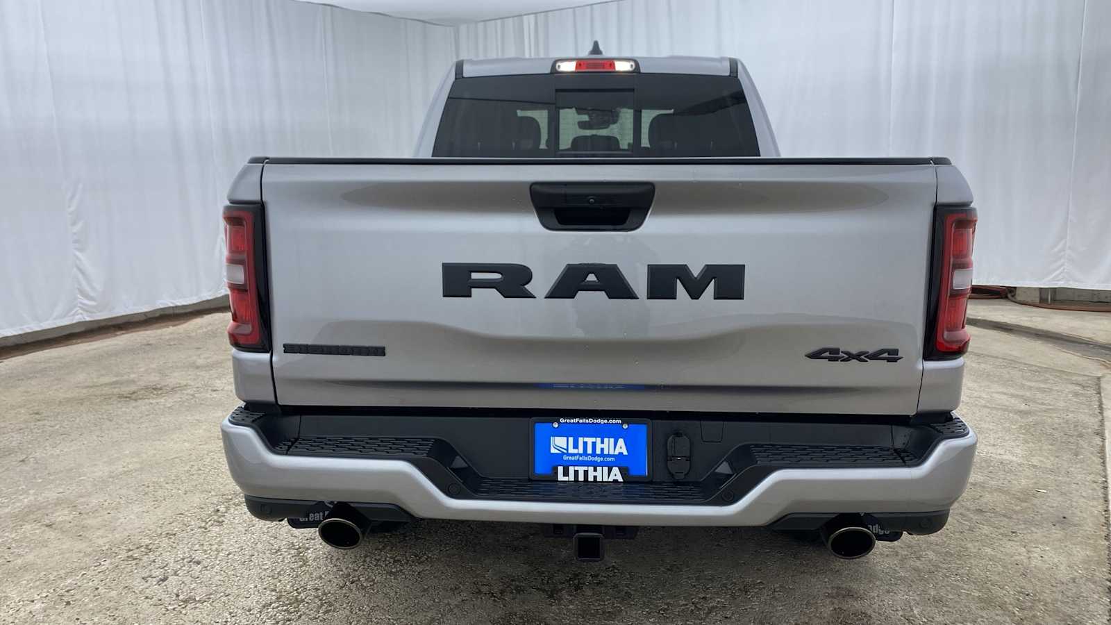 2025 Ram 1500 Big Horn 4x4 Crew Cab 64 Box 32