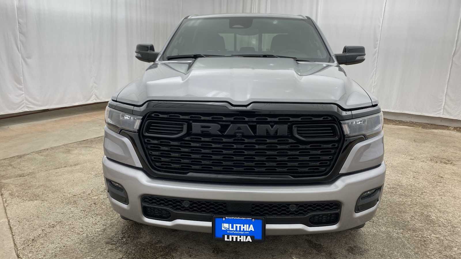 2025 Ram 1500 Big Horn 4x4 Crew Cab 64 Box 36