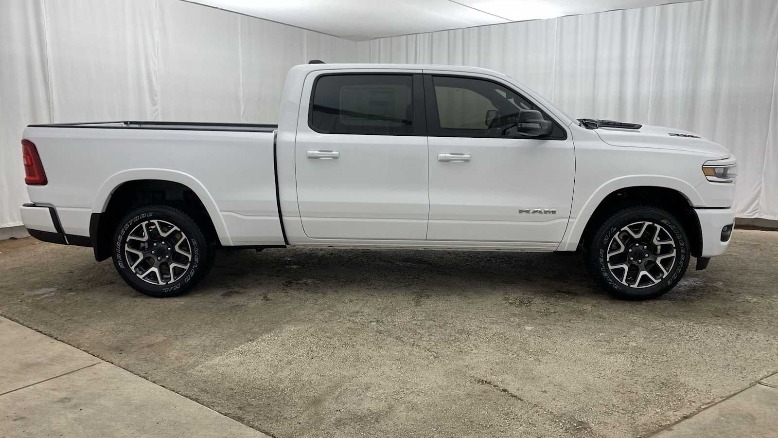 2025 Ram 1500 Laramie 4x4 Crew Cab 64 Box 37