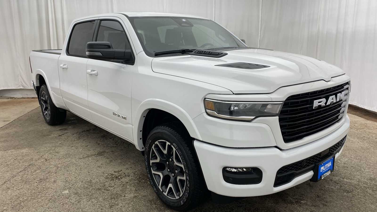 2025 Ram 1500 Laramie 4x4 Crew Cab 64 Box 38