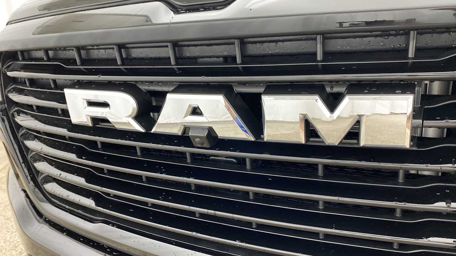 2025 Ram 1500 Laramie 4x4 Crew Cab 64 Box 42