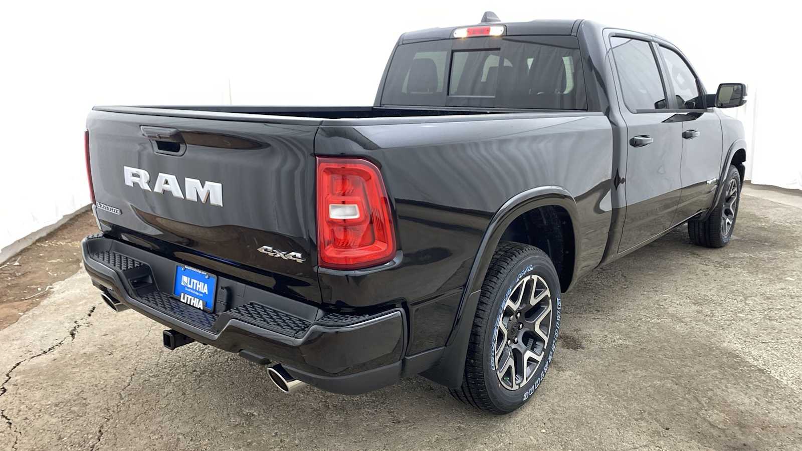 2025 Ram 1500 Laramie 4x4 Crew Cab 64 Box 36