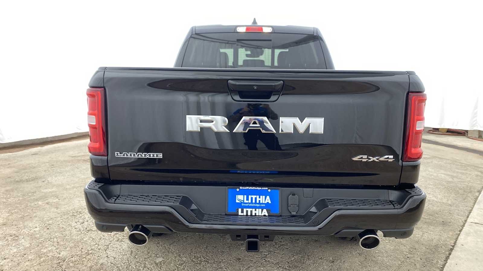 2025 Ram 1500 Laramie 4x4 Crew Cab 64 Box 35