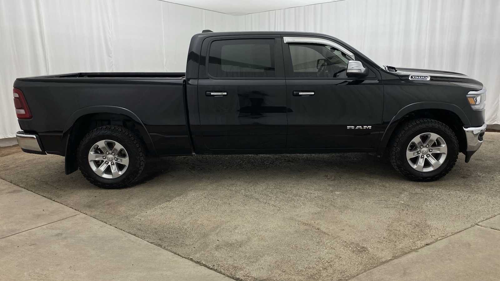 2022 Ram 1500 Laramie 4x4 Crew Cab 64 Box 33